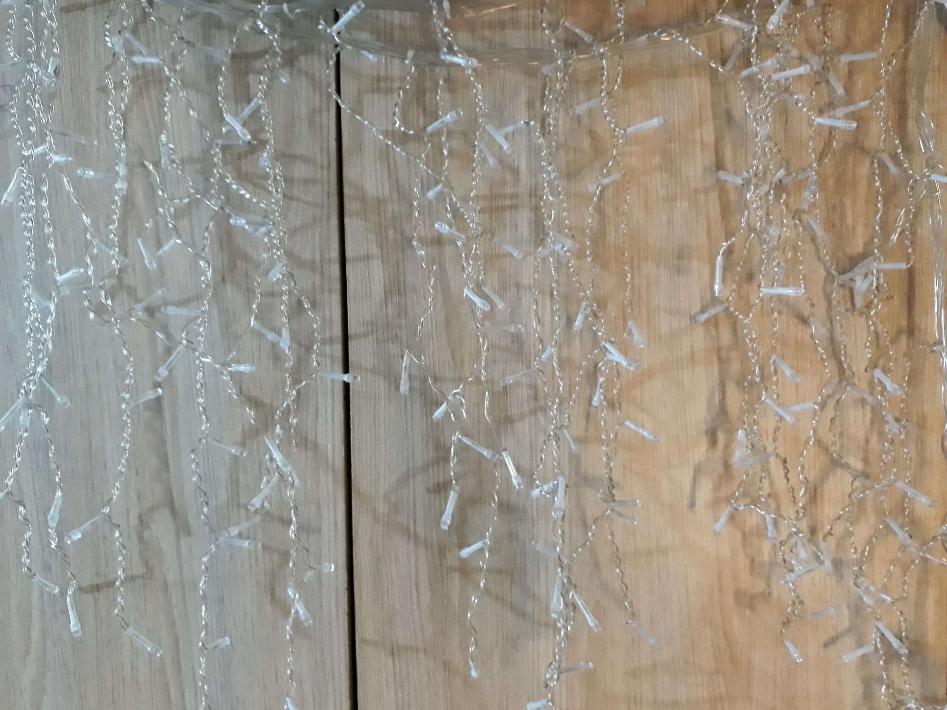 200-Leds-Ice-Blinking-Curtain-Lights-1.jpg